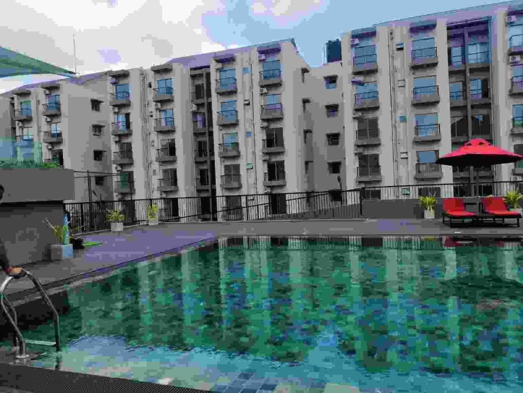 Elixia3C's 3 bed room Apartment in Malambe, Colombo