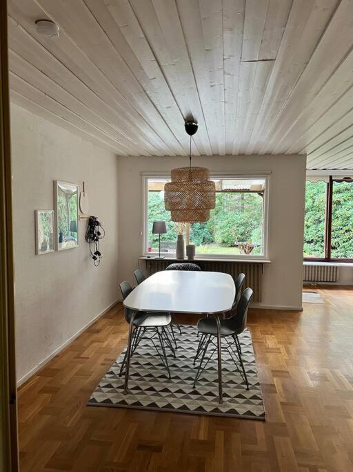 Cozy house near the sea photo 1