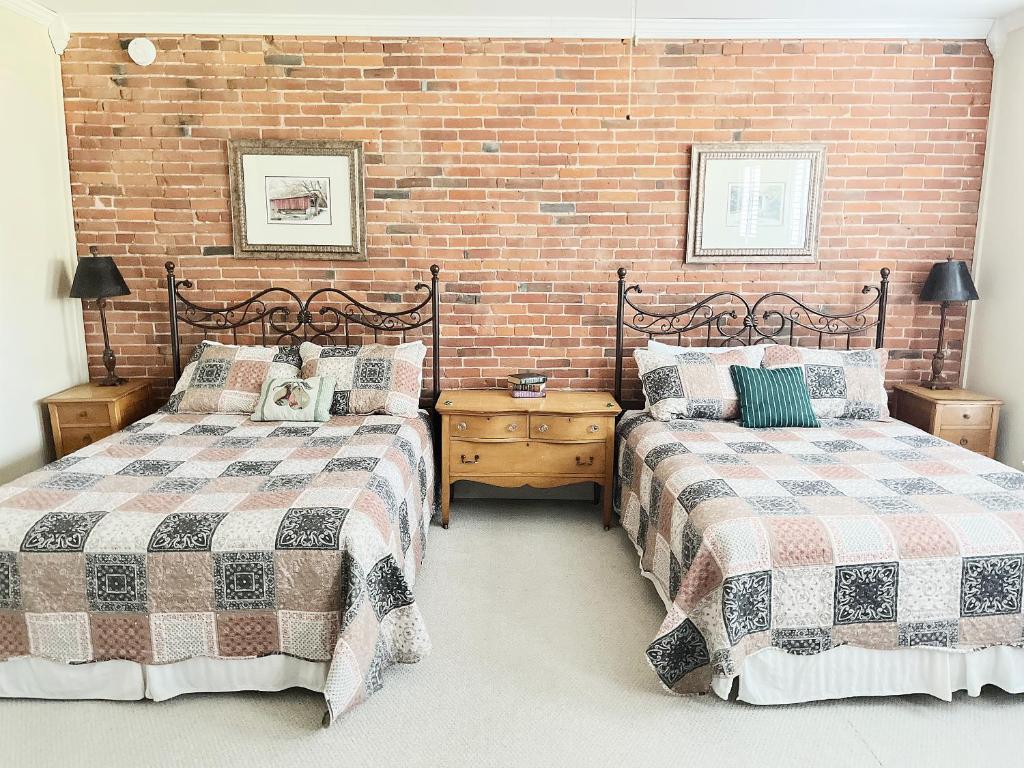 Eagles Nest Inn photo 2