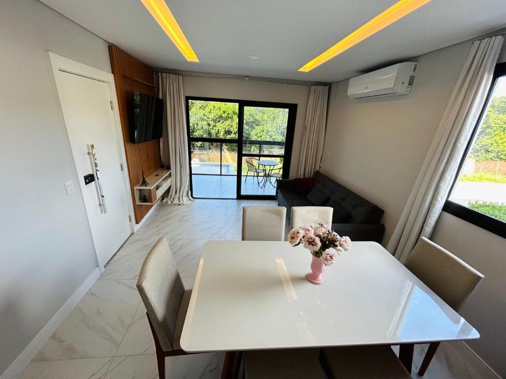 Lindo Apartamento A 400 Metros Da Praia