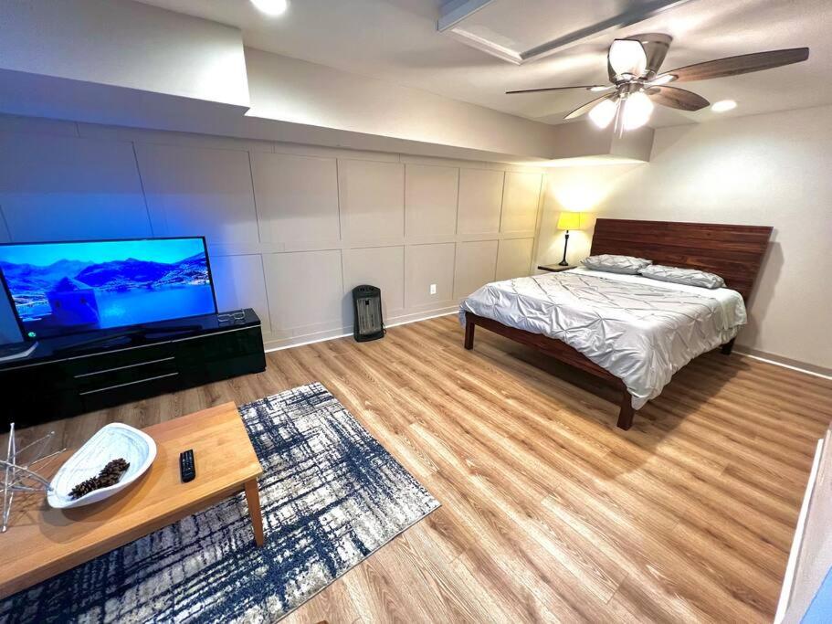 TH Private Studio in North Stamford image