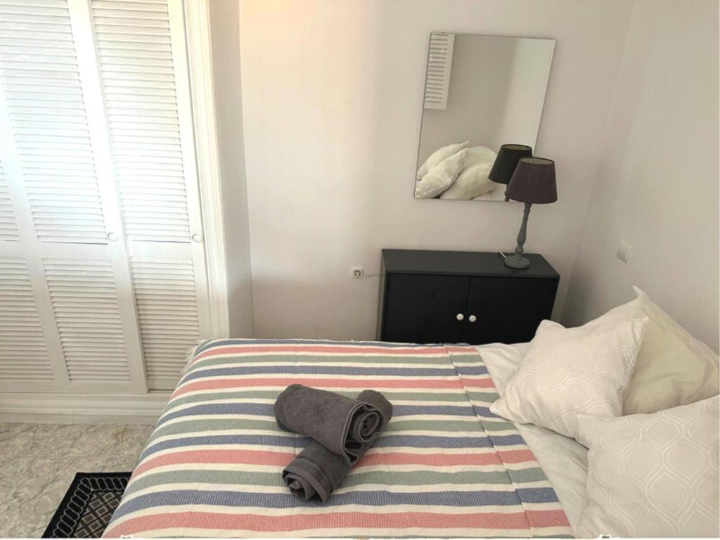 Apartamentos Torre de Marbella El Fuerte - Heart of Marbella, Steps from the Beach