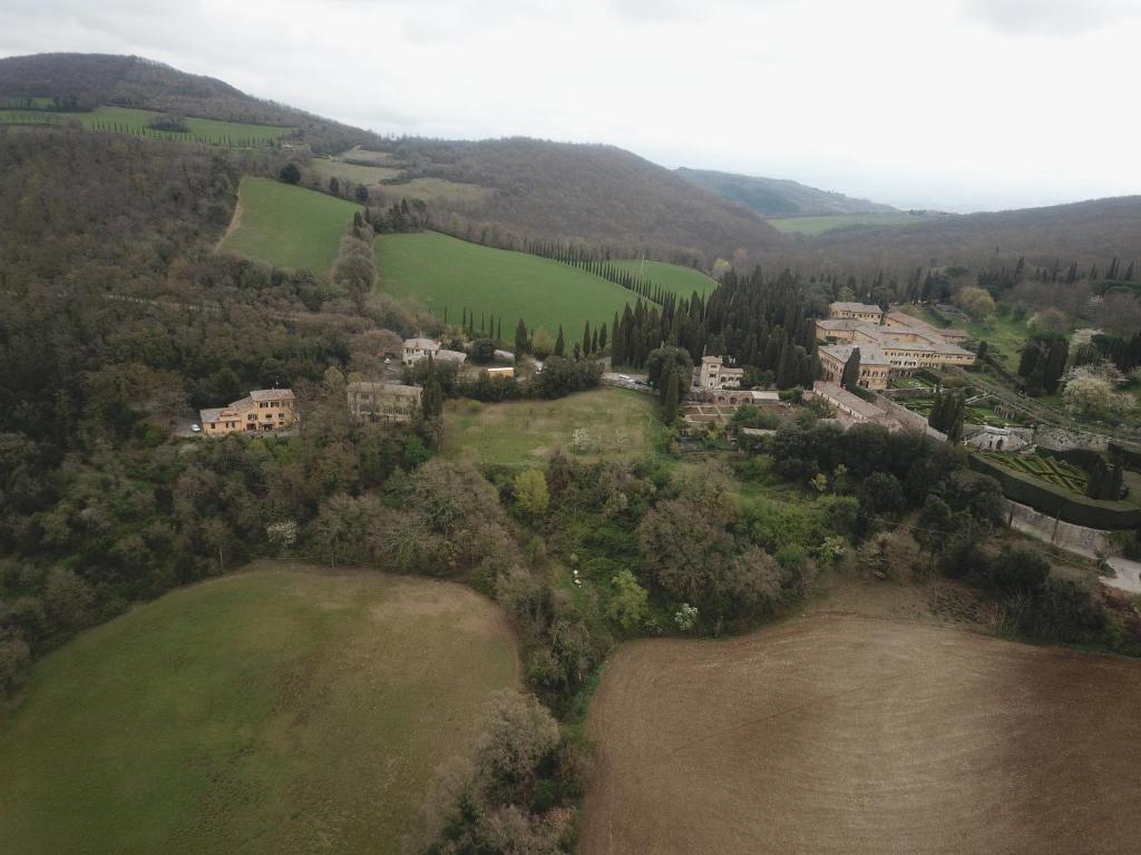 Casa Asilo La Foce, Val d' Orcia, Pienza. photo 1