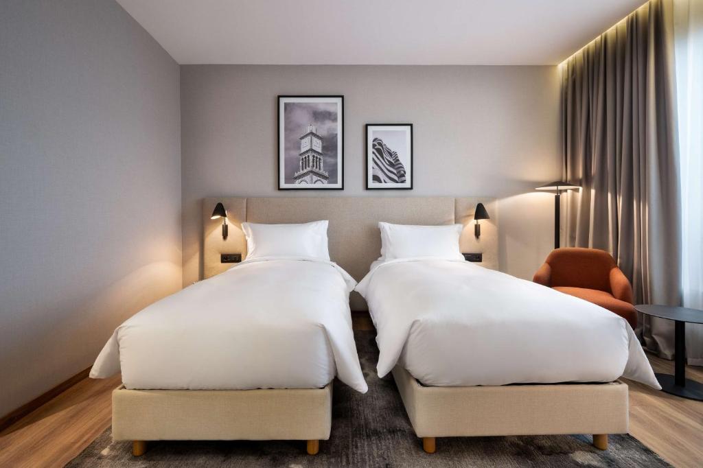 Radisson Hotel Casablanca Gauthier La Citadelle - Tap to explore photos
