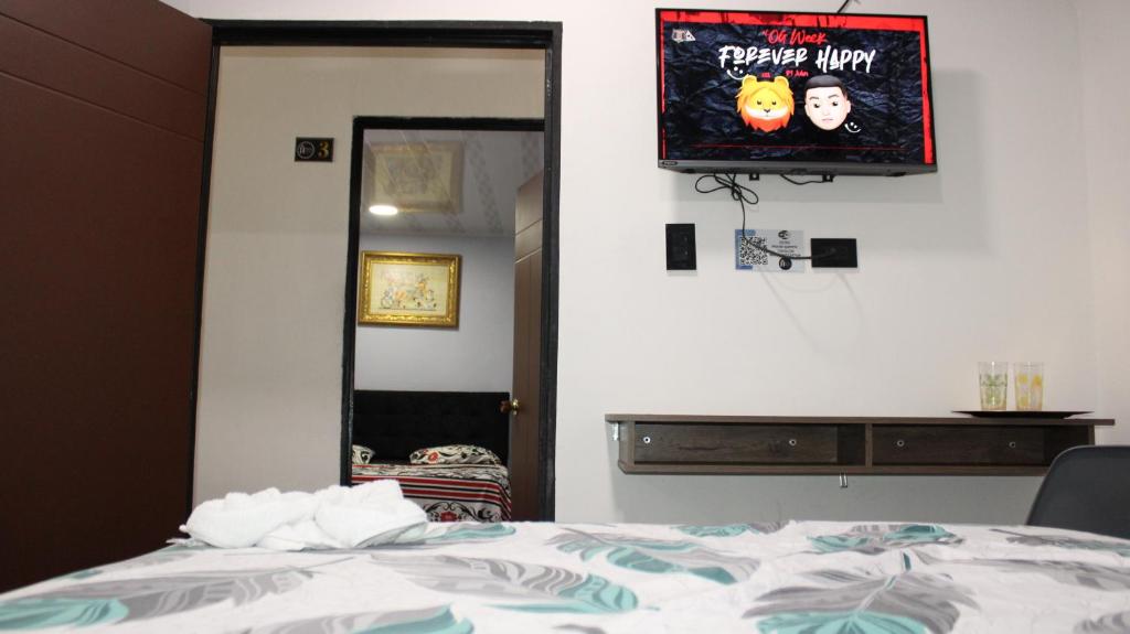 Hostal Queens Deluxe photo 2