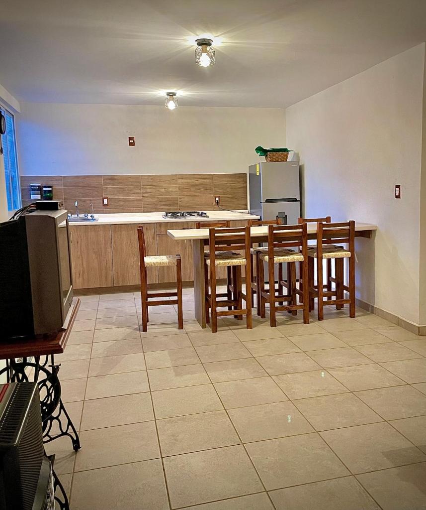 Funcional y Acogedor Departamento en Pátzcuaro Michoacán a kilometro y medio del centro photo 1