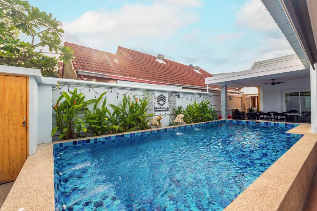 Pattaya Private Villa - Pool,Sauna,Snooker,BBQ photo 1