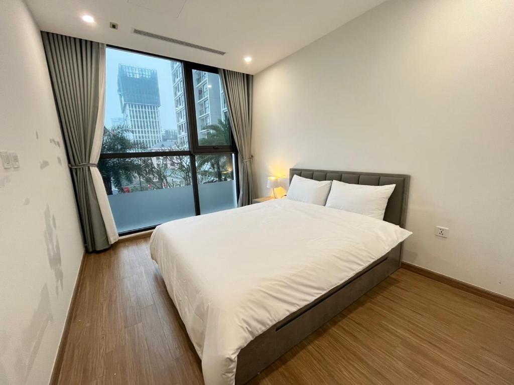 Vinhomes Skylake - 1,2,3 Beds Apartment - Fullhouse/ Spacious