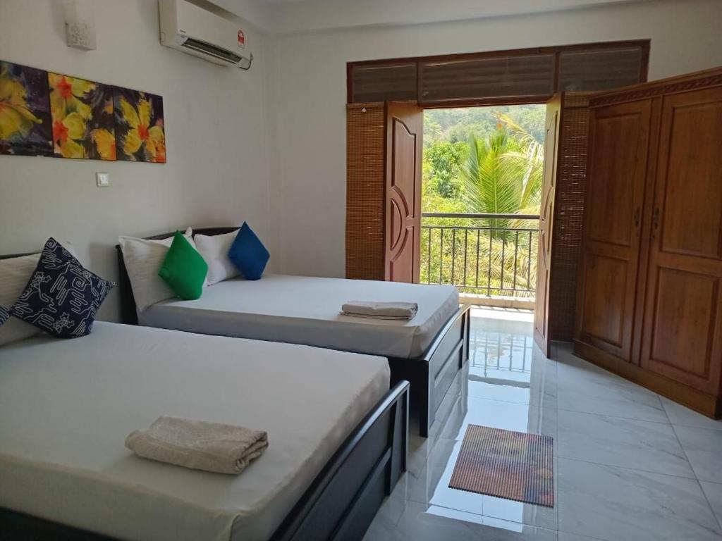 Sun Set Forest Villa photo 1
