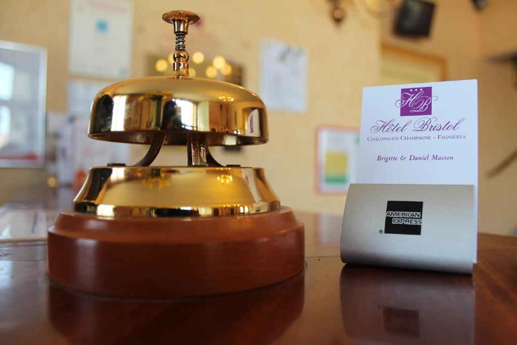Hotel Bristol photo 2