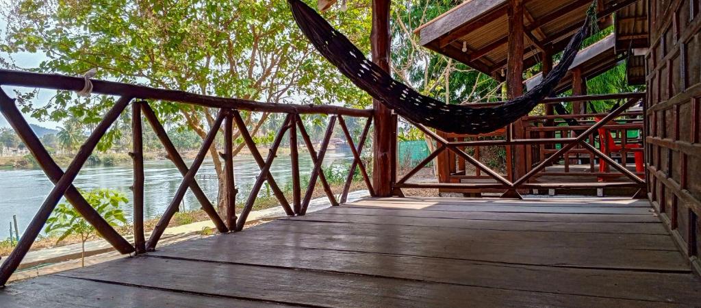 Bon Tai Oasis Bungalows photo 3