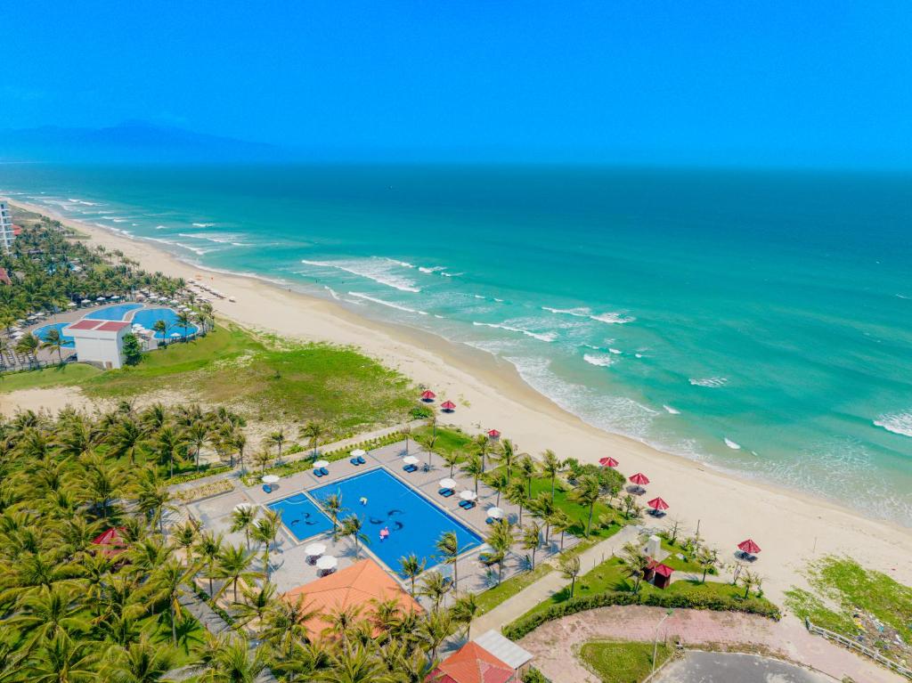 Ocean Waves Resort Cam Ranh photo 2