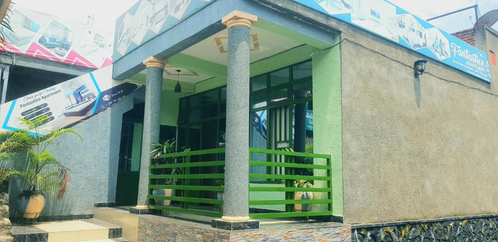 Fantastico Apartment & Guest House