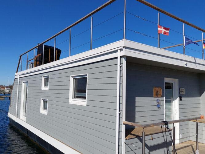 Houseboat Hecht in Egernsund at the Marina Minde photo 2