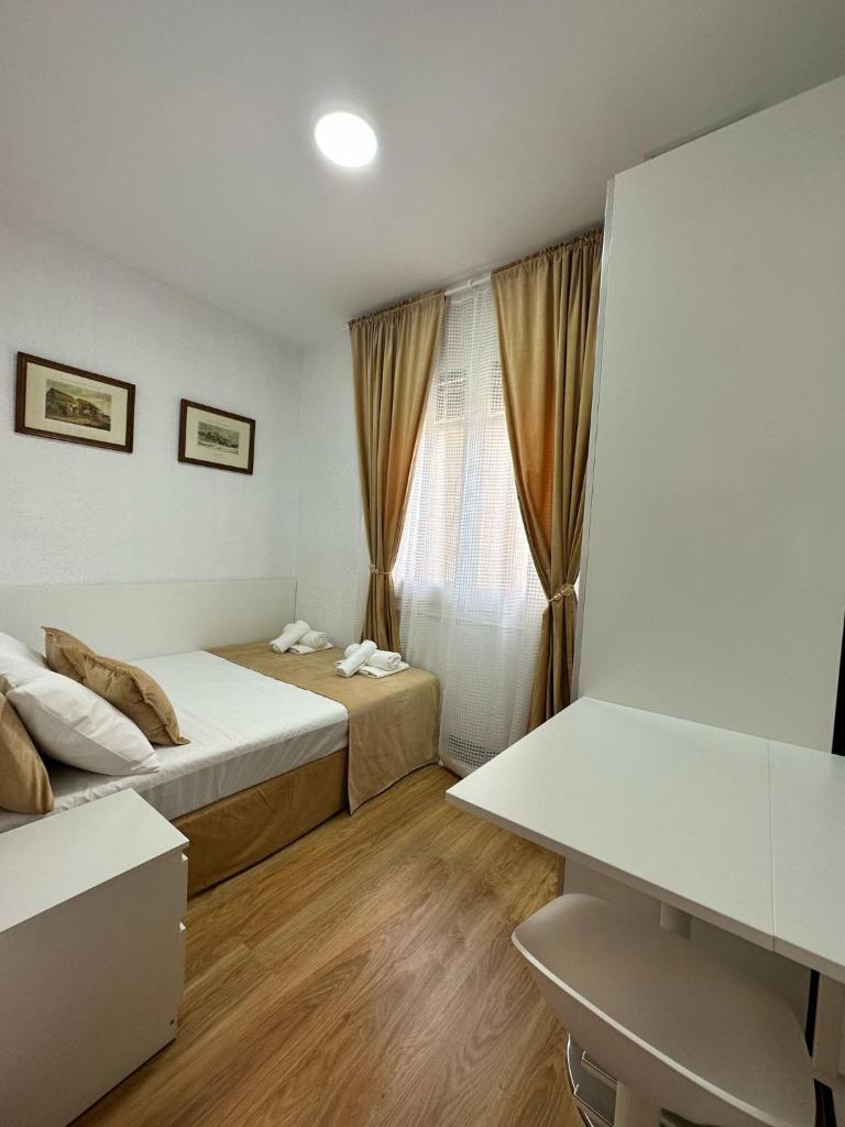 MI CASA ES TU CASA Room Type - Standard Double Room