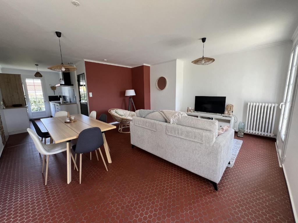 Beausejour, maison coquette 3 chambres avec wifi photo 2