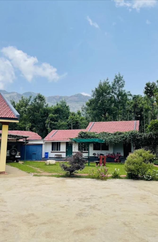 Mahavinahalli home stay