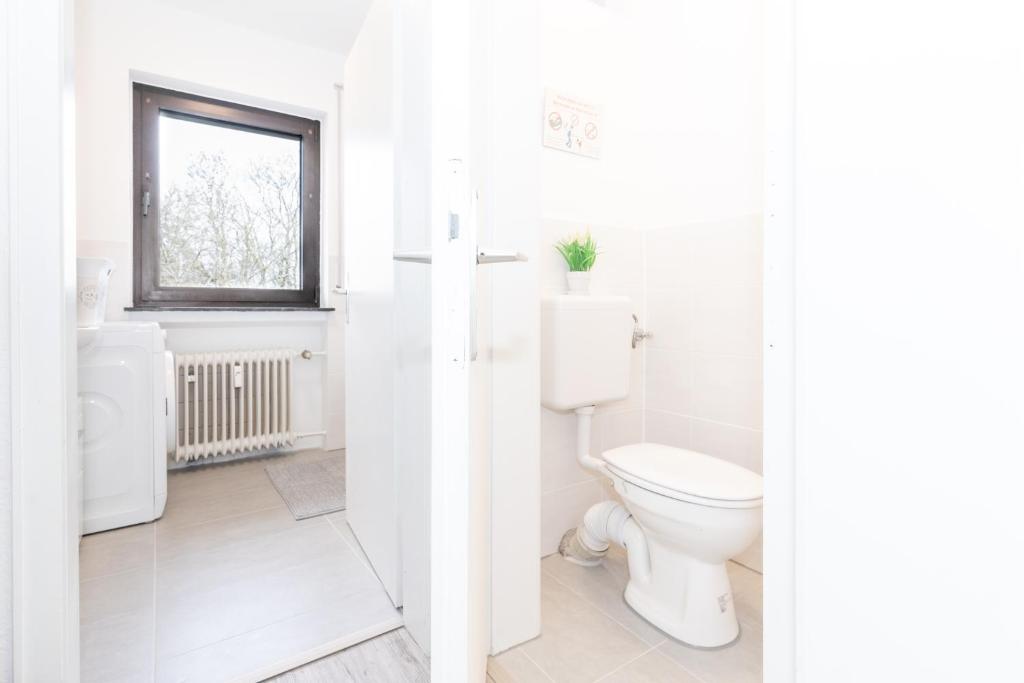 Moderne Ferienwohnung / Monteurswohnung mit 6 Betten in Driedorf/Herborn photo 3