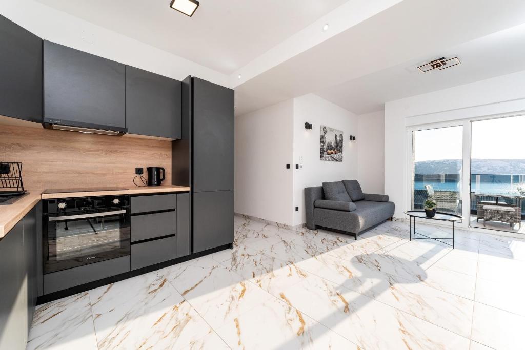 La Vie luxury apartments with a pool photo 4