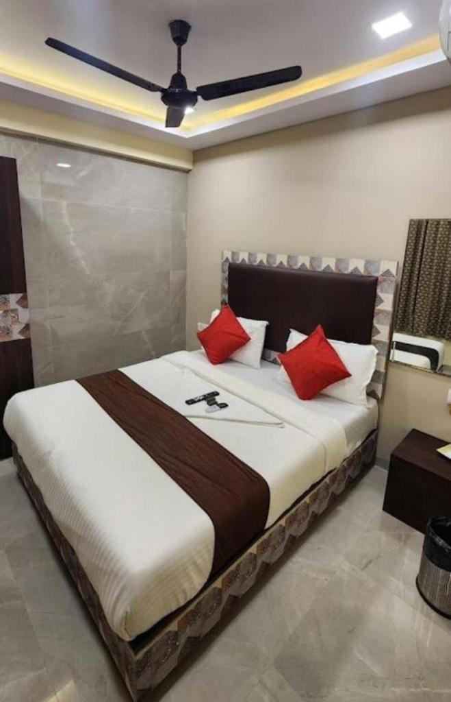 Hotel Vaithi Residency - Andheri West photo 4