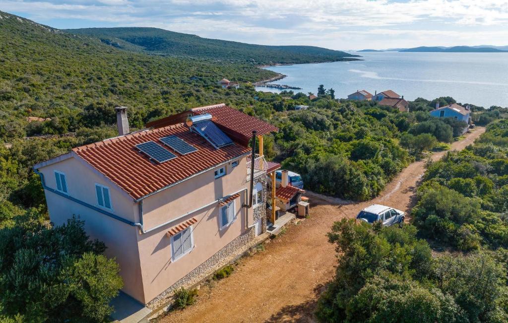 Amazing Home In Banj With Private Swimming Pool, Can Be Inside Or Outside photo 2