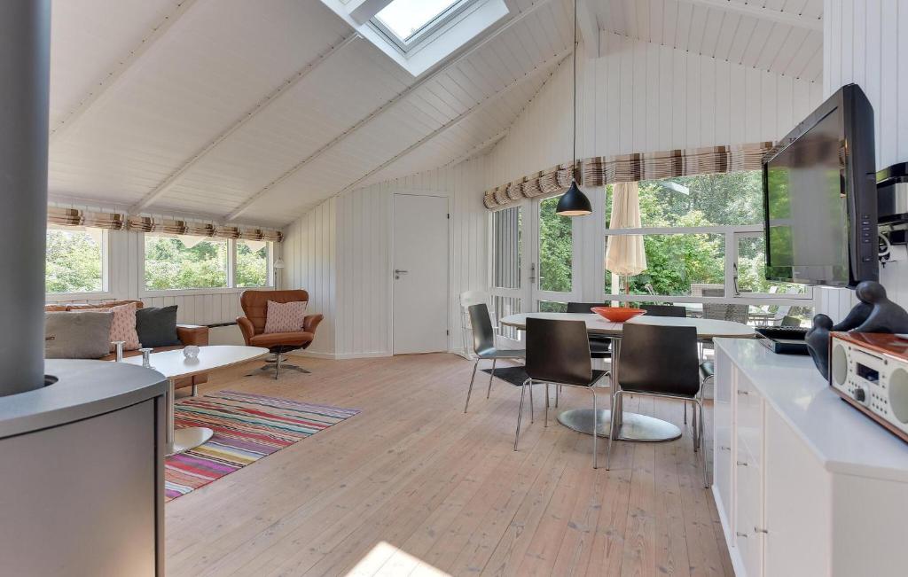 Gorgeous Home In Sydals With Wifi photo 3