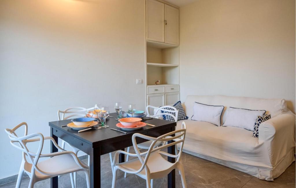 Nice Apartment In Zoagli With Kitchen photo 1