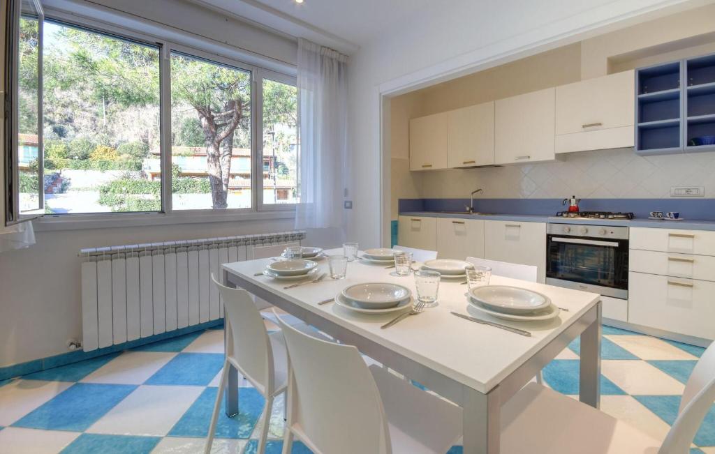 Amazing Apartment In Deiva Marina With Wifi photo 1