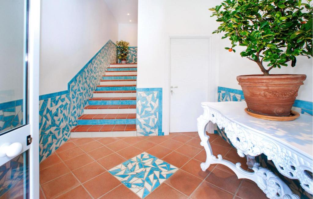 Stunning Apartment In Deiva Marina With Wifi photo 4