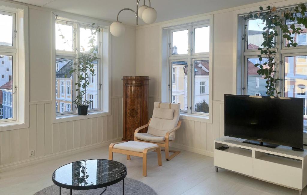 Beautiful Apartment In Bergen With Kitchen photo 4