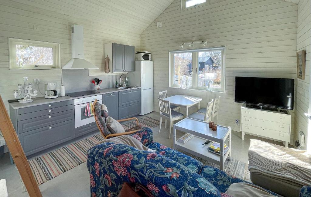 Nice Home In Farhult With Kitchen photo 1