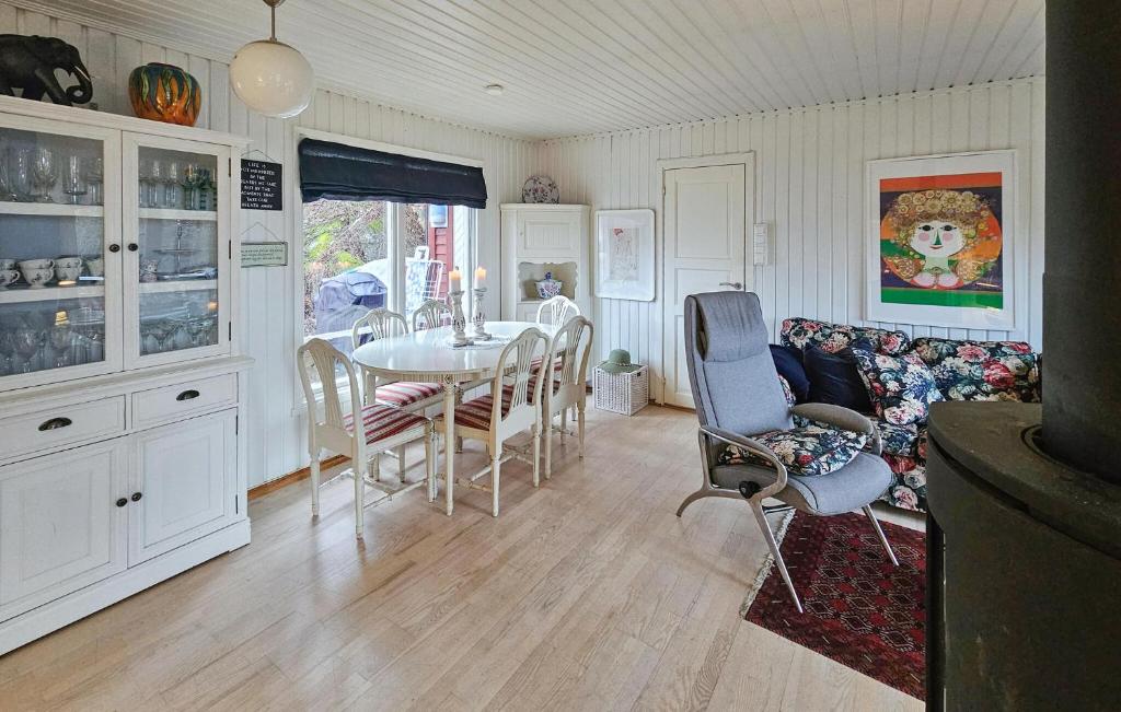 Nice Home In Stavern With Kitchen photo 4