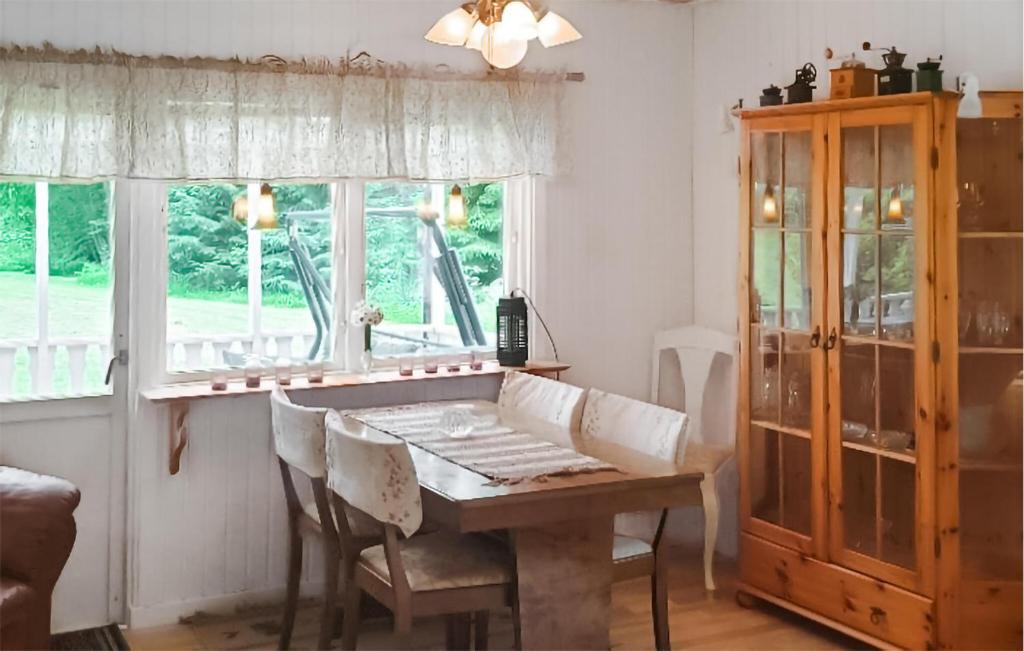 Nice Home In Bjsta With Wifi photo 2