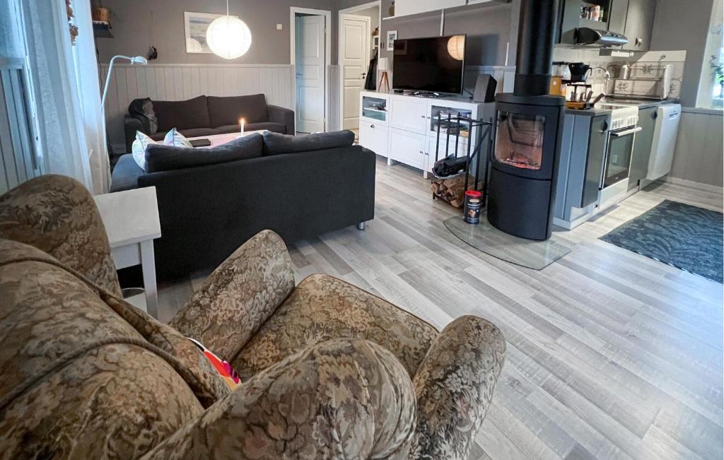 Amazing Home In Frgelanda With Wifi photo 2