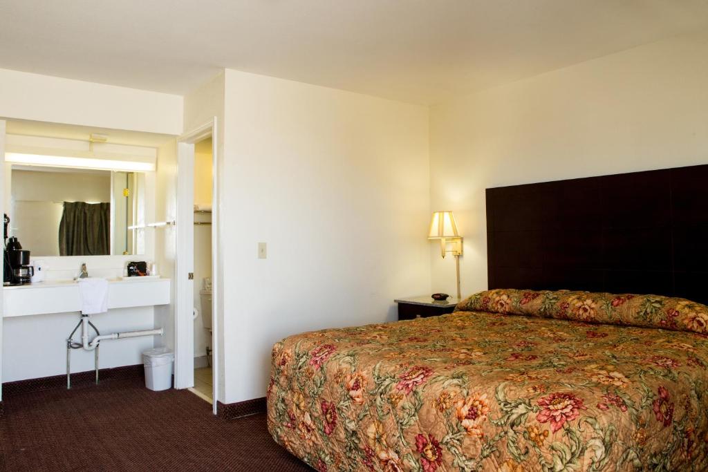 Sands Inn & Suites photo 4