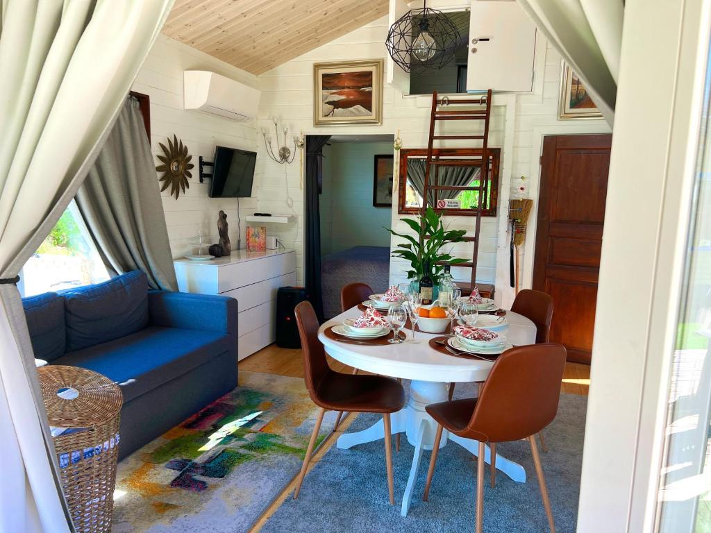 Cosy cottage by the south coast photo 3