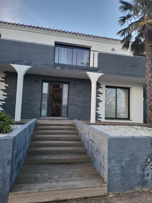 Villa avec piscine à 10 min des plages photo 4