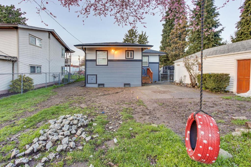 Charming Auburn Home 15 Mi to Downtown Tacoma! photo 2