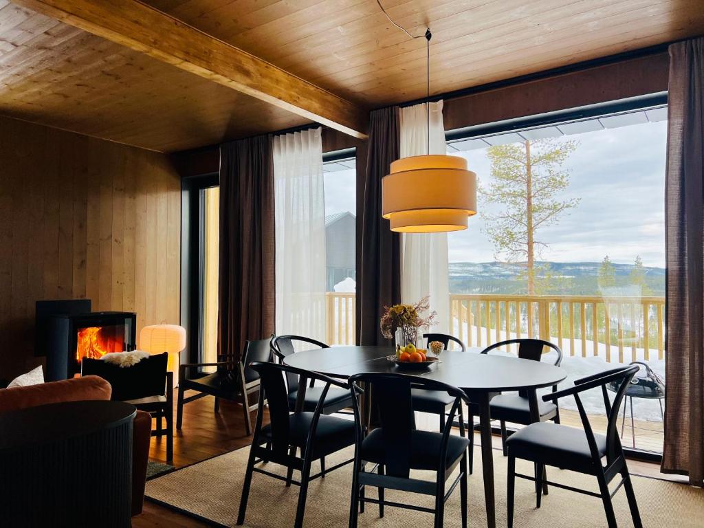The Riverside Mountain Lodge photo 3