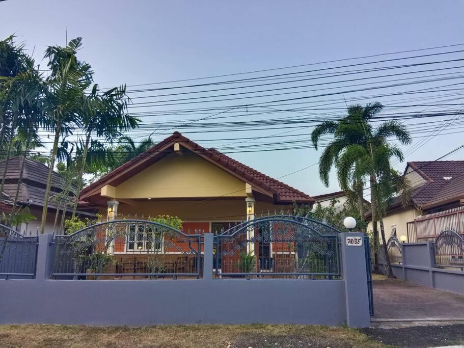 Bangtao Holiday Home photo 2