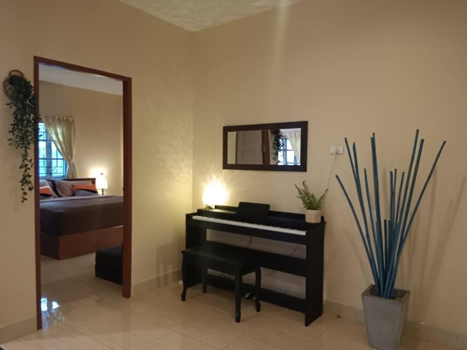 Bangtao Holiday Home photo 4
