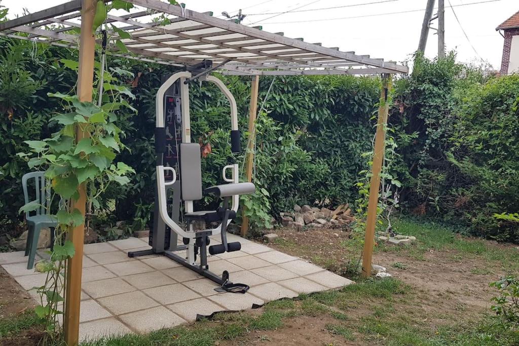 F3 avec salle de jeux, terrasse et grand jardin photo 1
