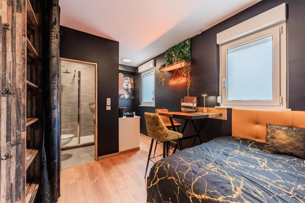 "STUDIO GOLD" Proche Gare - Netflix - Wifi - Cuisine