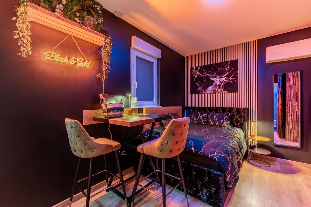 "STUDIO GOLD" Proche Gare - Netflix - Wifi - Cuisine photo 4
