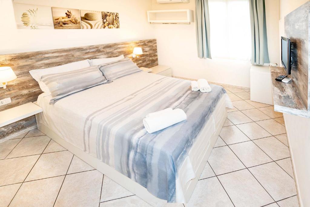 Taormina Beach House photo 1