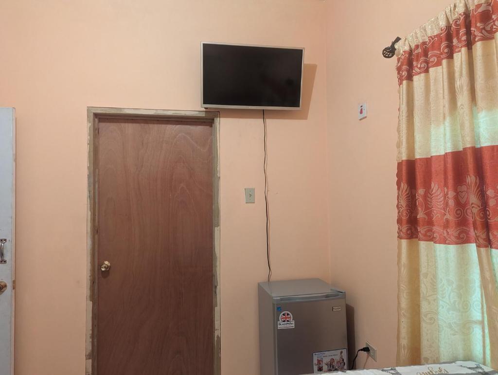 Guest Suite in Old Harbour photo 1