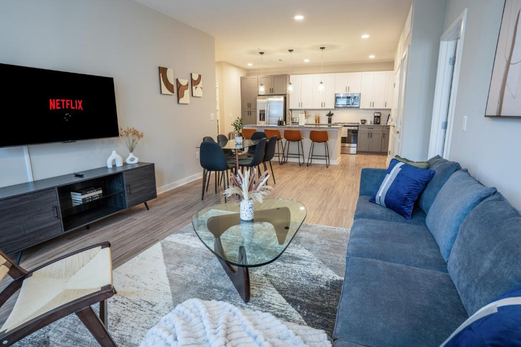 Luxurious Brand New 3BR 2B Apt in Heart of Athens photo 1