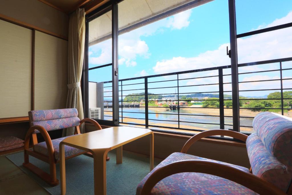 南郷温泉 二葉屋 photo 4