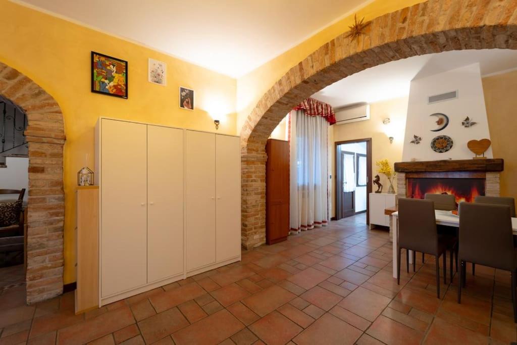 cs veniceflat Apartment - Venice - Apt Vce - 15' from Venice - Tap to explore photos