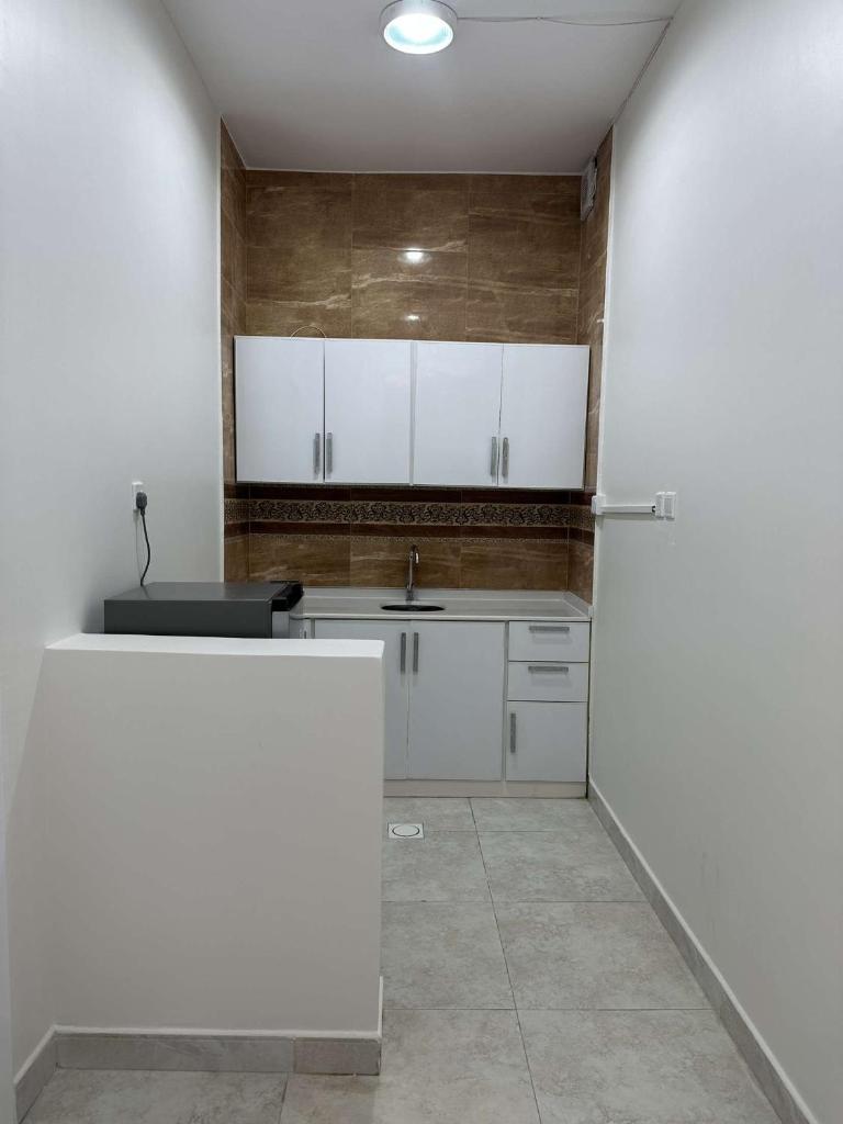 وحدة سكنية مع كراج خاص للسيارة photo 2